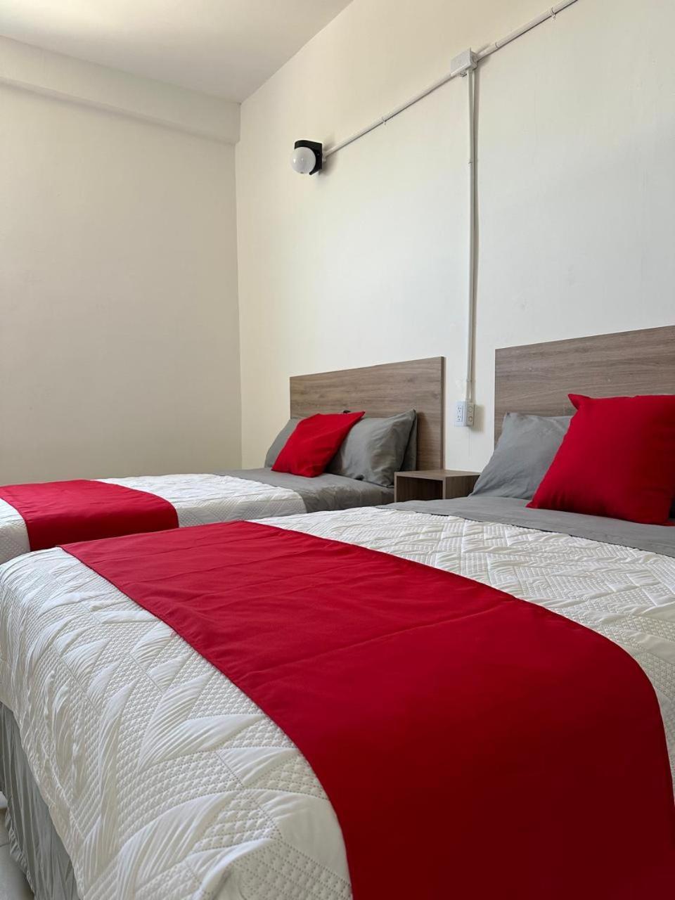Hotel Plaza Centenario Juan Aldama المظهر الخارجي الصورة