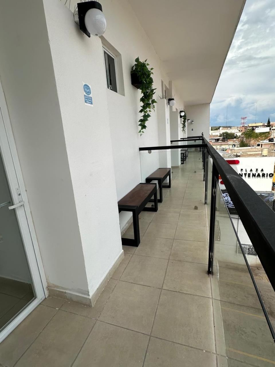 Hotel Plaza Centenario Juan Aldama المظهر الخارجي الصورة