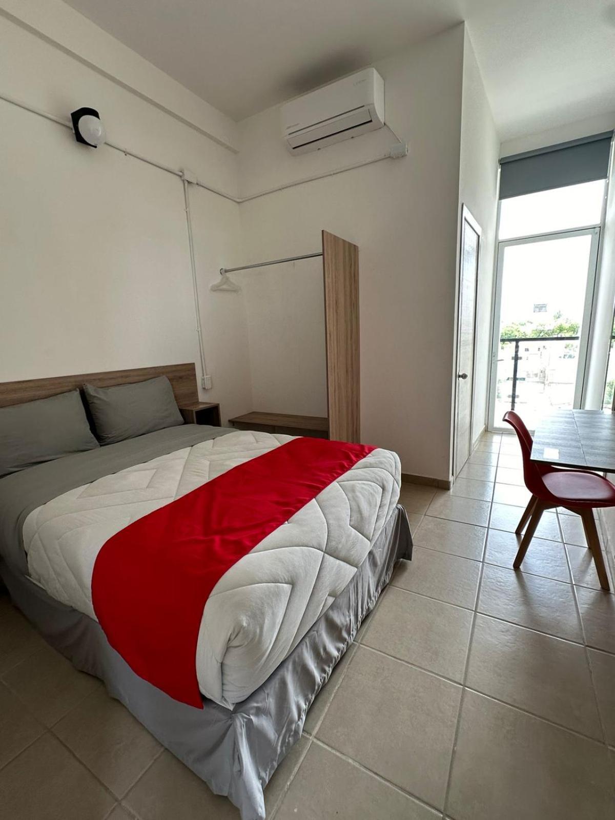 Hotel Plaza Centenario Juan Aldama المظهر الخارجي الصورة